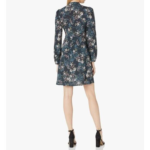 Velvet by Graham & Spencer Delores Printed Challis Dress Size L Floral Rayon - Picture 4 of 8